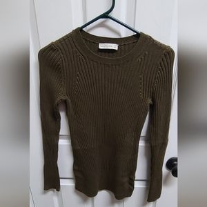 Abercrombie & Fitch sweater